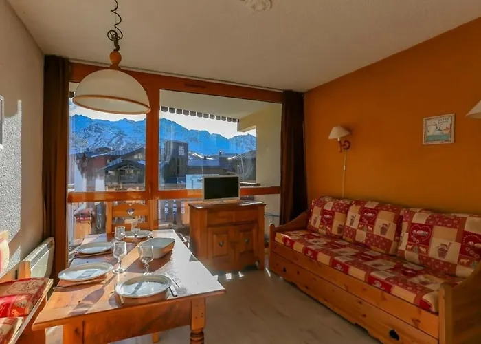 Apartment - 4 Pers, Renove, Skis Aux Pieds, Proche Commerces - Fr-1-637-27