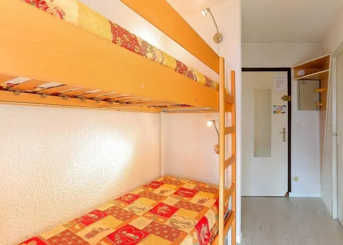 Apartment - 4 Pers, Renove, Skis Aux Pieds, Proche Commerces - Fr-1-637-27 *